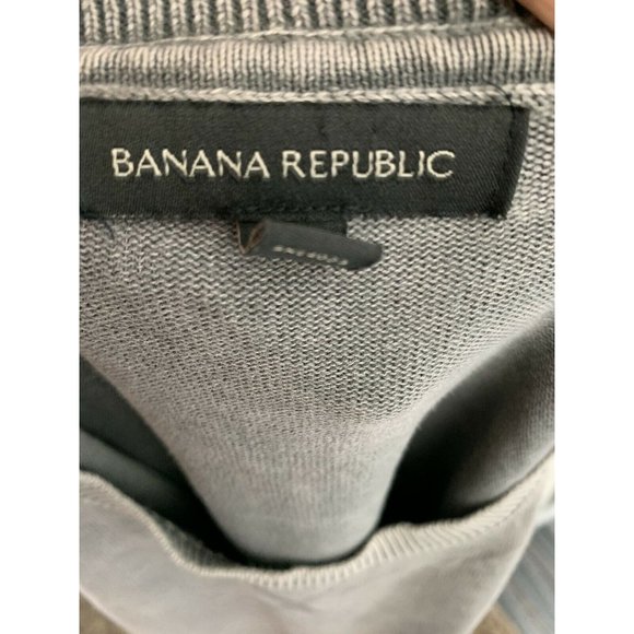 Banana Republic Men's XL Gray Distressed Sweater - Picture 4 of 6
